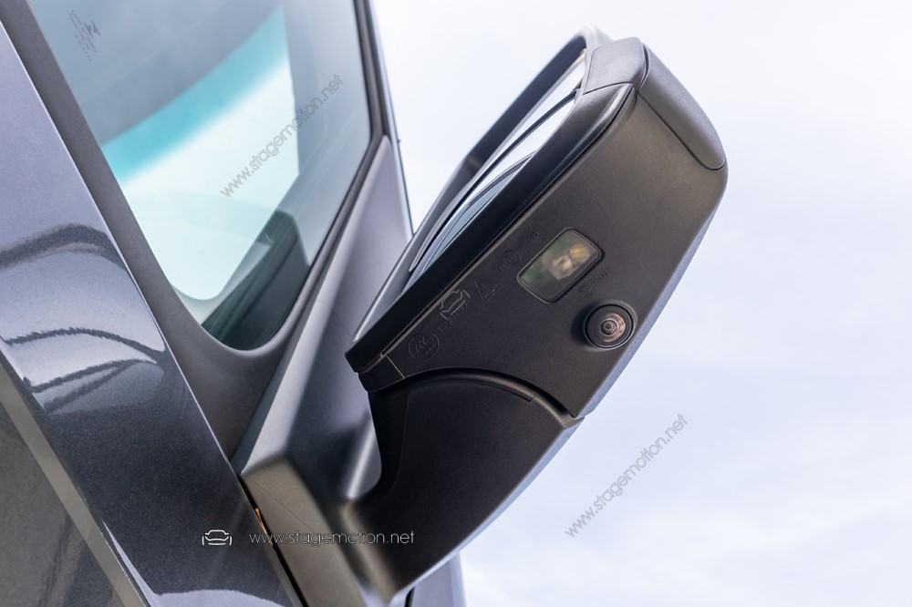Dongle de codificación cámara de 360 ​​°código 501 / JB6 mientras se conduce en Mercedes Benz
