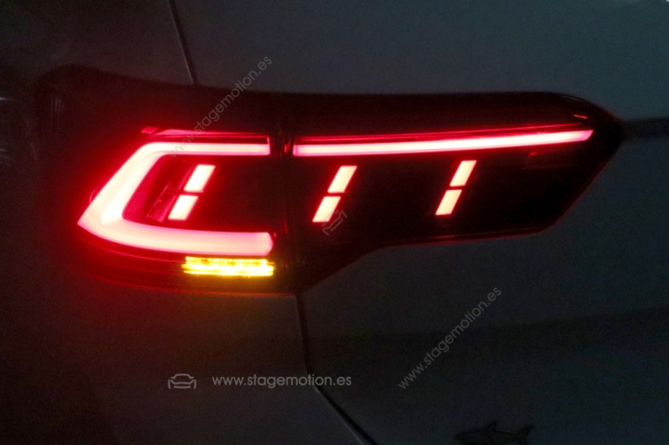Kit de pilotos traseros LED Black Line para VW T-Roc A11